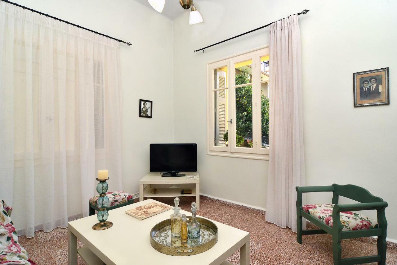 Haralabos Central Apartment Ханя Екстериор снимка